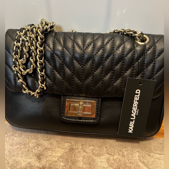 Karl Lagerfeld Handbags - Karl Lagerfeld Quilted Leather Crossbody NWT, turn lock open and pocket in back!
